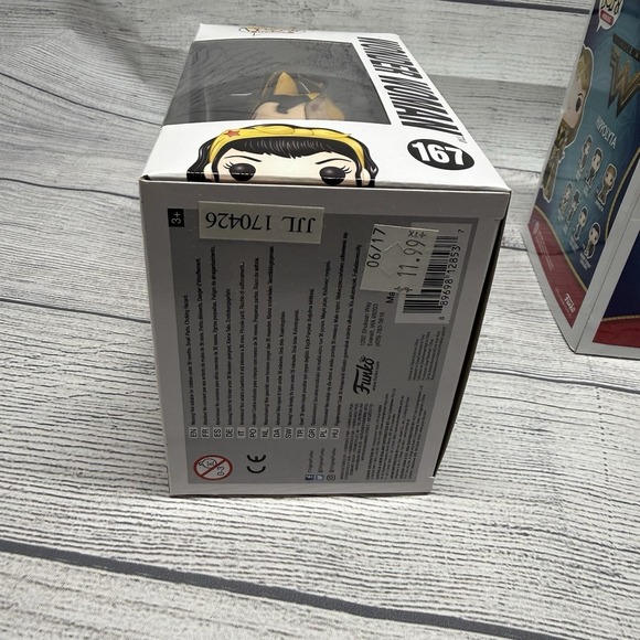 Funko Pop! Wonder Woman - Lot Of 5 - 229 174 167 176 238 Hot Topic - Picture 12 of 12